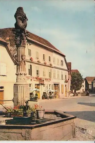 F 68150 RIBEAUVILLE - RAPPOLTSWEILER, Fontaine-Place de la Republique