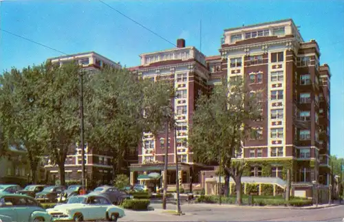 USA - NEBRASKA - OMAHA, Blackstone Hotel, US-Cars