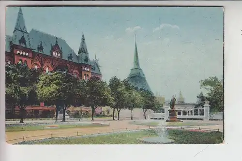 0-2500 ROSTOCK, Wallstrasse mit Ständehaus , Steintor und Denkmal Friedrich Franz III