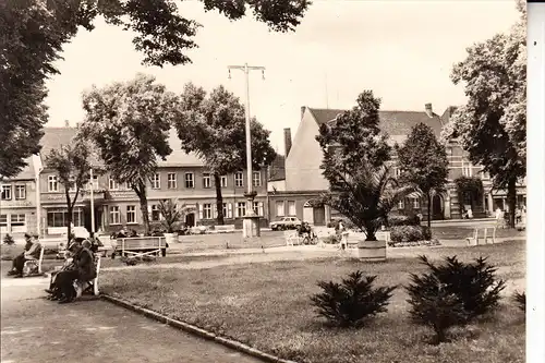 0-3280 GENTHIN, Ernst-Thälmann-Platz