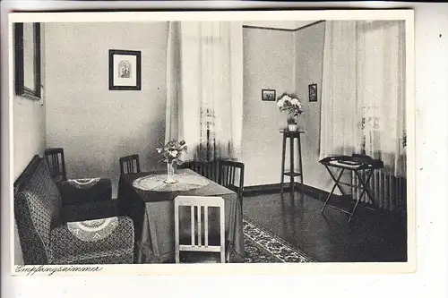 5657 HAAN, St. Josephs - Hospital, Empfangszimmer