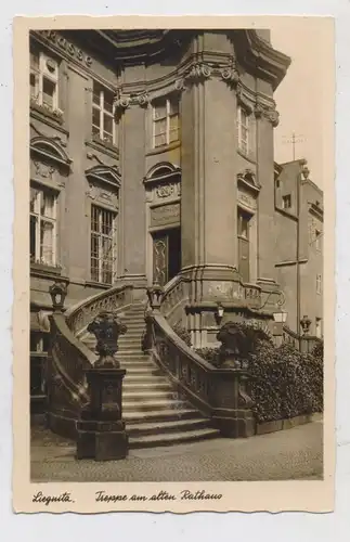 NIEDER - SCHLESIEN - LIEGNITZ / LEGNICA, Treppe am alten Rathaus, Verlag Jeschke - Liegnitz