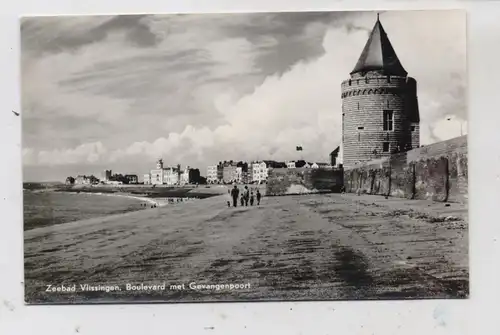 ZEELAND - VLISSINGEN, Boulevard met Gevangenpoort