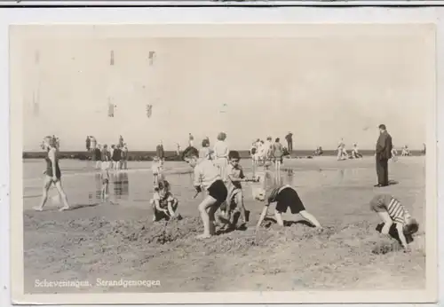 ZUID-HOLLAND - SCHEVENINGEN, Strandgenoegen, 1950