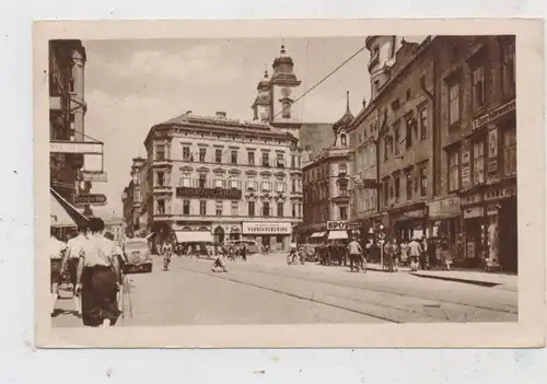 A 4000 LINZ, Taubenmarkt, belebte Szene