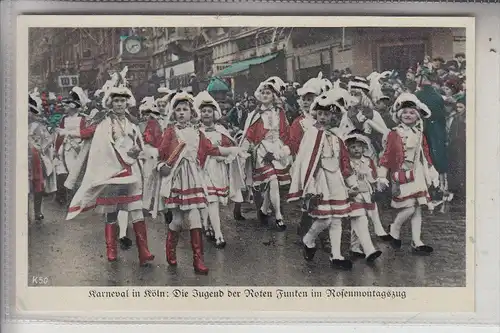 5000 KÖLN, KARNEVAL, Rote Funken Jugend im Rosenmontagszug