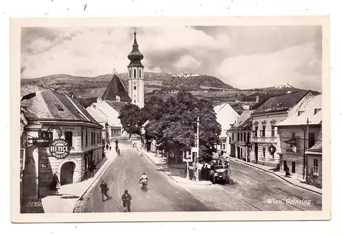 A 1000 WIEN - GRINZING, Pfarrkirche, Strassenpartie, Oldtimer Bus