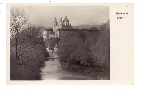 A 3390 MELK, Blick von der Donau