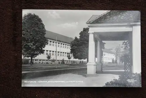 A 9400 WOLFSBERG, Kärnten, Kriegerdenkmal und Hauptschule