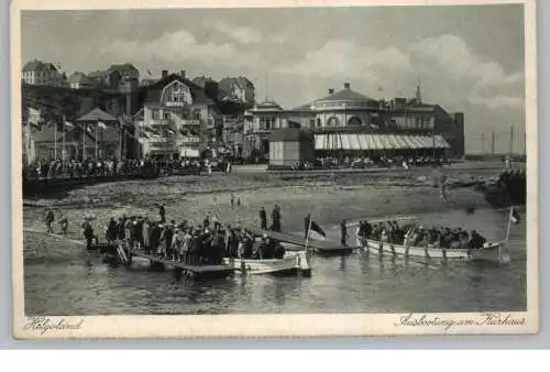 2192 HELGOLAND, Ausbootung am Kurhaus