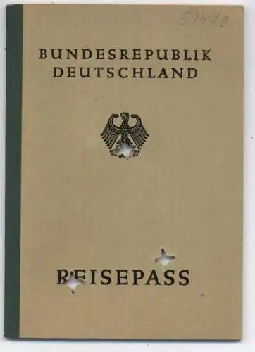 AUSWEIS / PASSPORT / CARTE D'IDENTITE, Reisepass Bundesrepublik Deutschland, 1952, zahlreiche Stempel