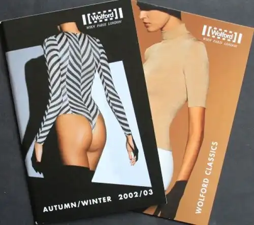 Wolford Classics Winter 2002 zwei Bekleidungs-Kataloge (2735)