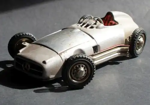 JNF Neuhiel Mercedes-Benz Monoposto Tele-Record 1955 Blechmodell mit Batterieantrieb (3776)