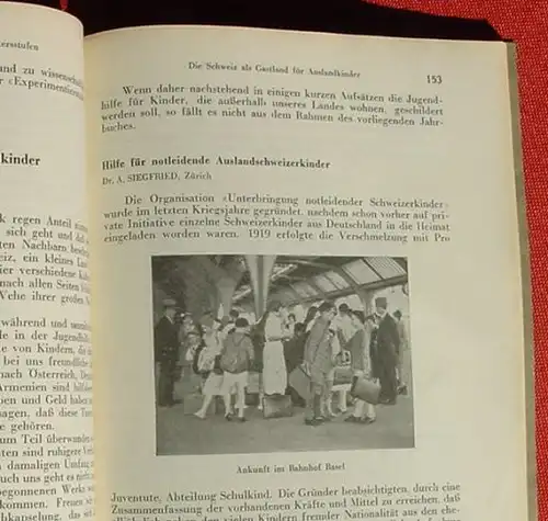 (1012033) "Schweizerisches Jahrbuch der Jugendhilfe 1935". Pro Juventute. 1935 Leemann & Co. Zuerich