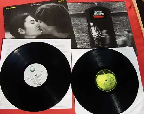 (1042484) John Lennon. 2 Vinyl Schallplatten LP (12 inch) 1 C 064-05 834 u. GEF 99 131