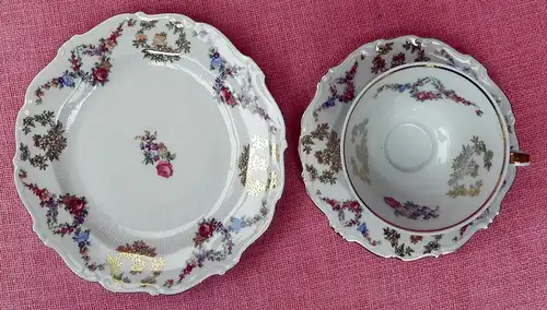 Sammelgedeck von Schirnding Bavaria - Mit gewelltem Rand / Blumenmotiv - 1950er Jahre