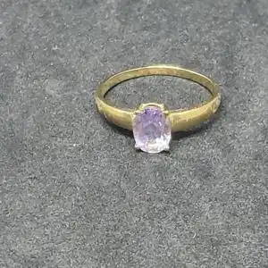 Goldring mit Amethyst - 9 Karat - 375 Echtgold - Ring - Goldring