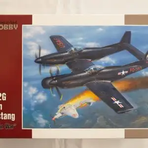 Special Hobby F-82G Twin Mustang "Korean War"-1:72-SH72200-Modellflieger-OVP-1094