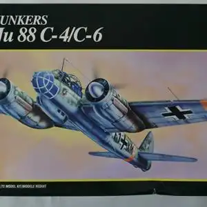 AMT Ertl Junkers Ju 88 C-4/C-6 -1:72-8898-Modellflieger-OVP-0704
