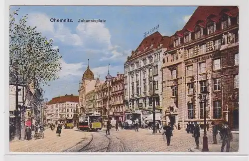 905698 Feldpost Ak Chemnitz - Johannisplatz, Straßenansicht mit Straßenbahn 1916