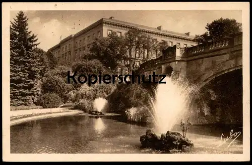 ALTE POSTKARTE METZ SPRINGBRUNNEN DER ESPLANADE & JUSTIZPALAST Feldpost 1943 Fontaine Palais cpa postcard Ansichtskarte