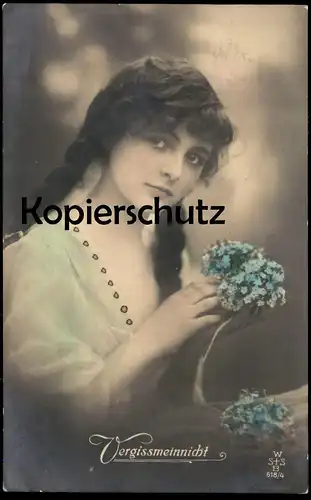 ALTE POSTKARTE MÄDCHEN KIND VERGISSMEINNICHT fillette young girl enfant girl femme child Ansichtskarte postcard cpa AK