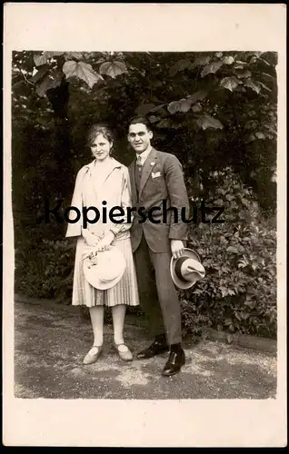 ALTE FOTO POSTKARTE PAAR MANN & FRAU LIEBESPAAR EHEPAAR Hut hat couple cpa photo postcard