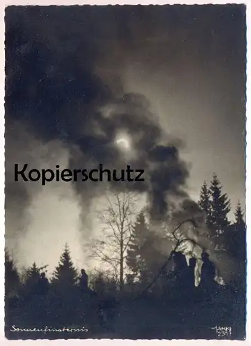 ÄLTERE POSTKARTE SONNENFINSTERNIS SONNE RAUCH FEUER WOLKEN solar eclipse smoke fire Ansichtskarte AK cpa postcard