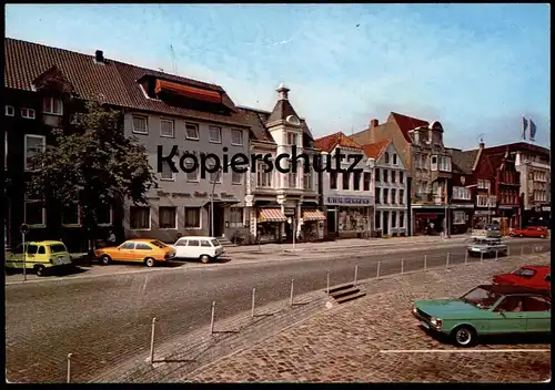 ÄLTERE POSTKARTE HUSUM NORDSEE SCHIFFBRÜCKE WILH. HENKENS HOTEL Autos Auto Ford Renault 4 Ansichtskarte postcard cpa AK