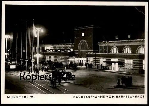 ALTE POSTKARTE MÜNSTER BAHNHOF BEI NACHT NACHTAUFNAHME HAUPTBAHNHOF station at night gare nuit old car cars Taxi cab cpa