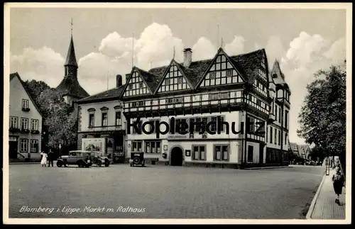 ALTE POSTKARTE BLOMBERG IN LIPPE MARKT MIT RATHAUS STADTSPARKASSE POSTBRIEFKASTEN AK Ansichtskarte cpa postcard