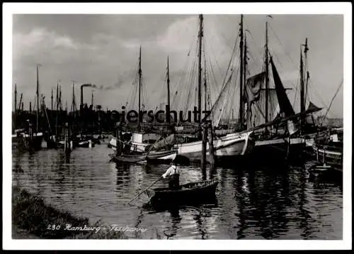 ALTE POSTKARTE HAMBURG HAFEN FISCHEREI FISCHER Flotte Kutter Schiff ship port H. v. Seggern Ansichtskarte postcard cpa