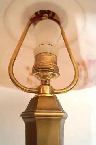 Magnifique lampe de table en laiton de style Art Nouveau viennois