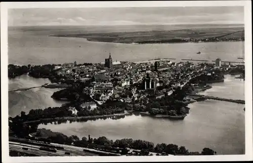 Ak Stralsund in Mecklenburg Vorpommern, Blick auf die Altstadt