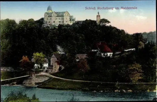 Ak Lunzenau in Sachsen, Teilansicht mit Blick zum Schloss Rochsburg im Muldentale