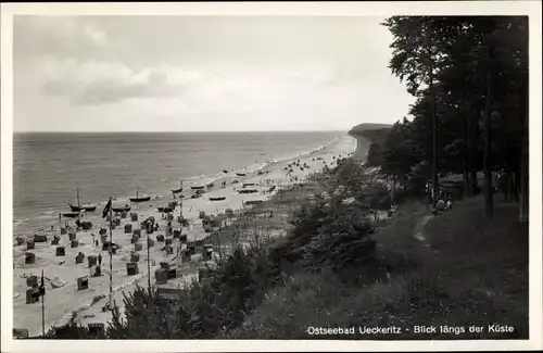 Ak Ostseebad Ückeritz auf Usedom, Strand vom Hochufer gesehen