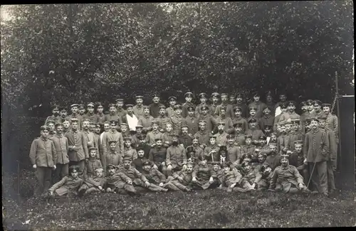 Foto Ak Deutsche Soldaten, Gruppenaufnahme