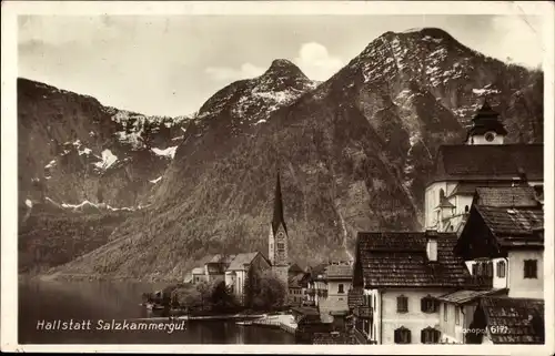 Ak Hallstatt im Salzkammergut Oberösterreich, Ortsansicht, Gebirge