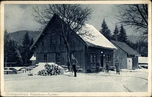 Ak Bischofsgrün im Fichtelgebirge, Waldhaus Karches im Winter