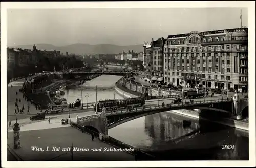 Ak Wien 1. Innere Stadt Österreich, Kai mit Marienbrücke, Salztorbrücke, Straßenbahn, Kuranstalt