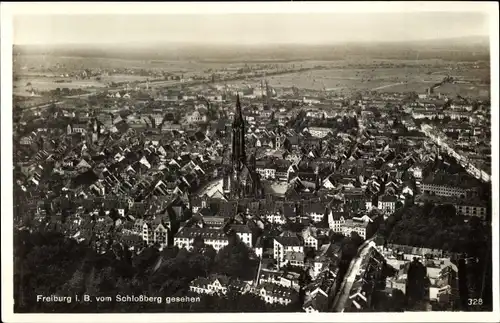 Ak Freiburg im Breisgau, Blick vom Schlossberg