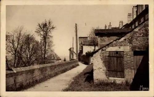 Ak Langres Haute Marne, Un coin des remparts