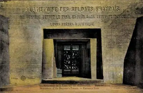 Ak Verdun-Maas, Denkmal des Bajonettgrabens, Eingangstor