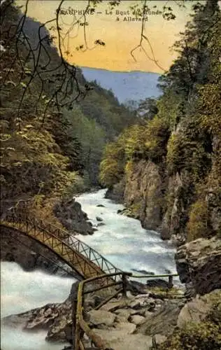 Ak Allevard les Bains Isère, Le Bout du Monde, Fluss, Steg