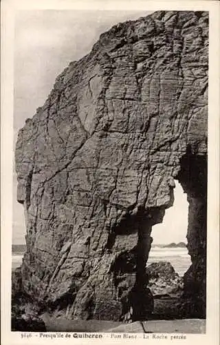 Ak Quiberon Morbihan, Port Blanc, La Roche percee