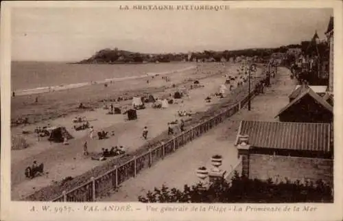 Ak Val André Côtes d’Armor, Vue generale de la Plage, La Promenade de la Mer