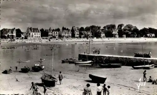 Ak Larmor Morbihan, La digue qui borde la plage de Touthars