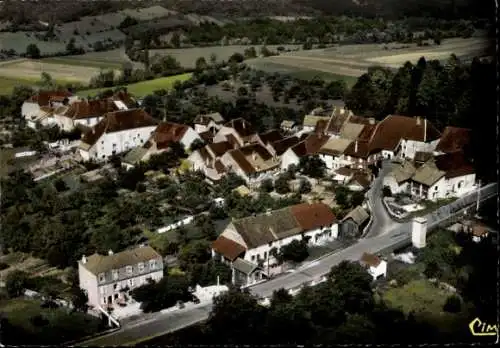 Ak La Chapelle-sur-Furieuse Jura, Luftbild, Hotel du Bosquet