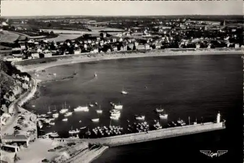 Ak Erquy Côtes d’Armor, Panorama, Hafen, Luftbild