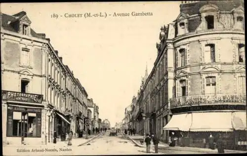 Ak Cholet Maine et Loire, Avenue Gambetta